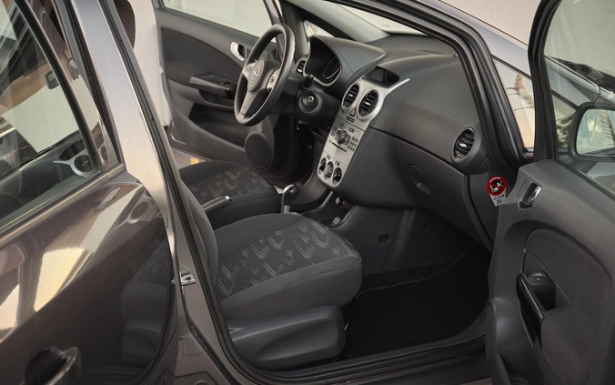 Opel Corsa cena 23900 przebieg: 144800, rok produkcji 2011 z Płońsk małe 742